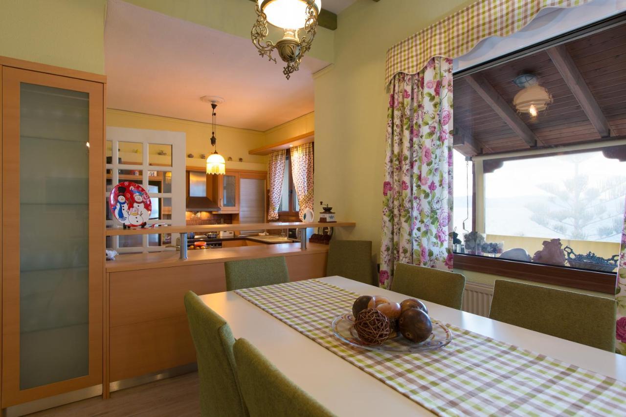 Beachfront Family Villa Katerina With Private Pool, Playground, Bbq & Amazing Sea Views! Petres  Екстериор снимка