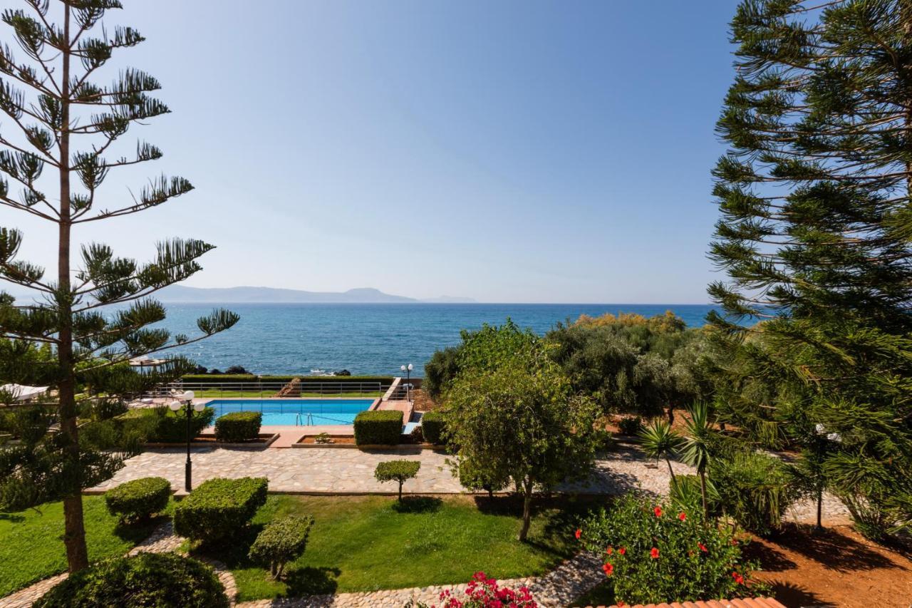 Beachfront Family Villa Katerina With Private Pool, Playground, Bbq & Amazing Sea Views! Petres  Екстериор снимка