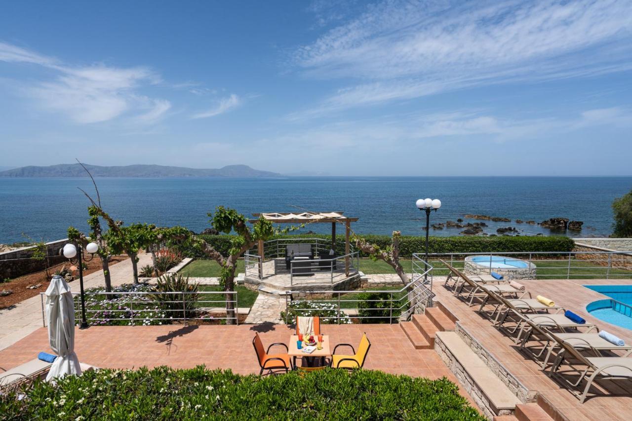 Beachfront Family Villa Katerina With Private Pool, Playground, Bbq & Amazing Sea Views! Petres  Екстериор снимка