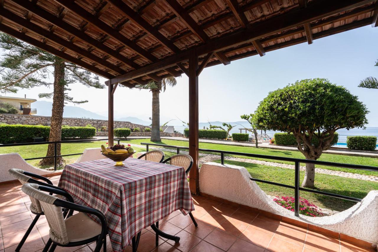 Beachfront Family Villa Katerina With Private Pool, Playground, Bbq & Amazing Sea Views! Petres  Екстериор снимка