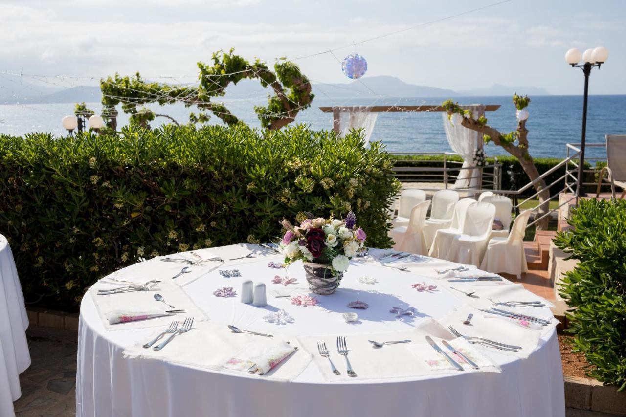 Beachfront Family Villa Katerina With Private Pool, Playground, Bbq & Amazing Sea Views! Petres  Екстериор снимка
