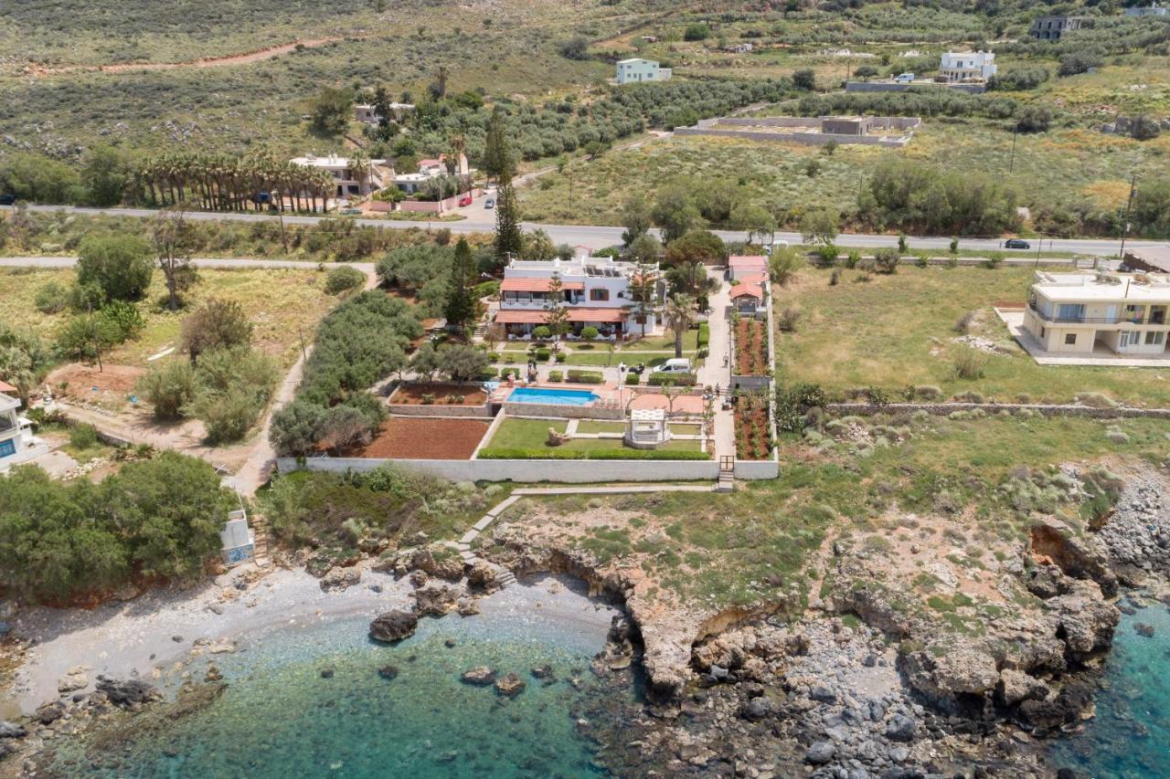 Beachfront Family Villa Katerina With Private Pool, Playground, Bbq & Amazing Sea Views! Petres  Екстериор снимка