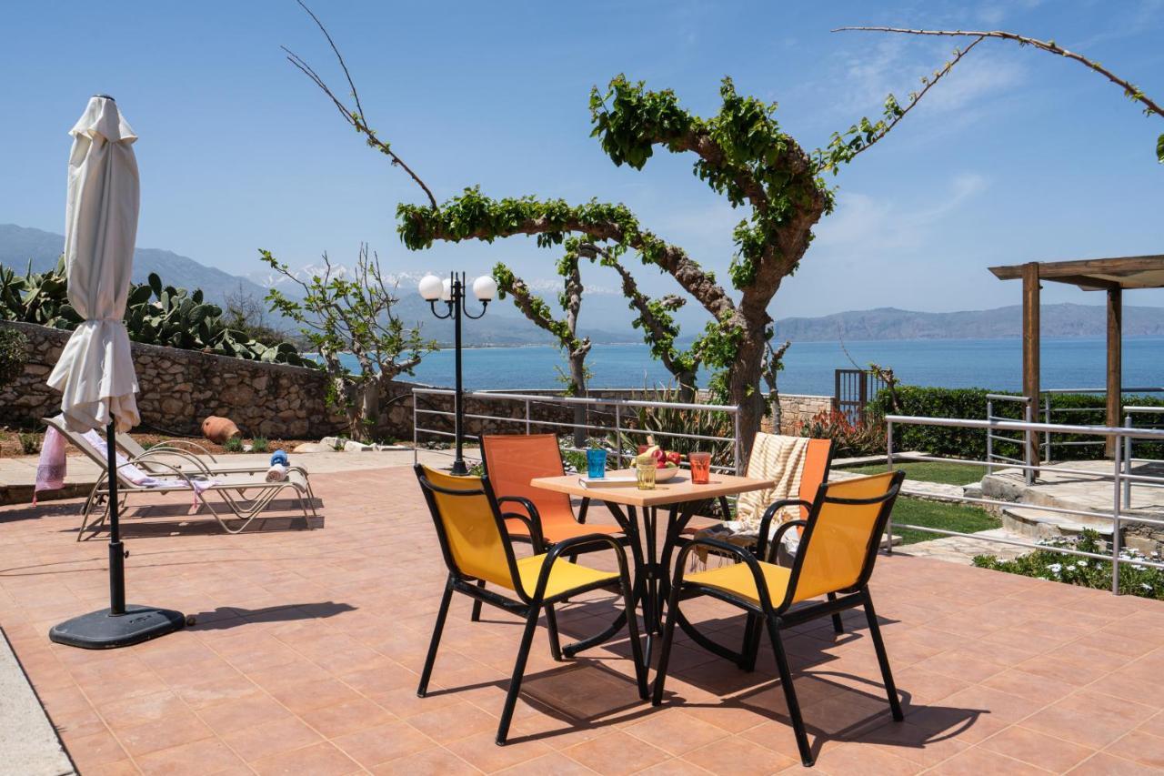 Beachfront Family Villa Katerina With Private Pool, Playground, Bbq & Amazing Sea Views! Petres  Екстериор снимка